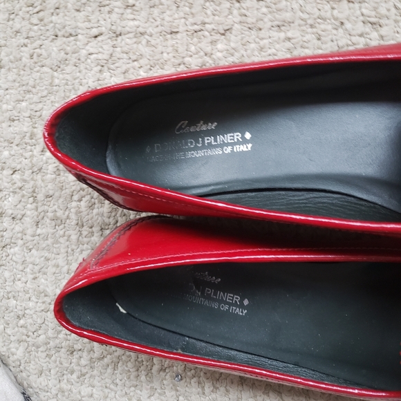 Donald J. Pliner Womens Loafer Red Patent Leather - Picture 2 of 5